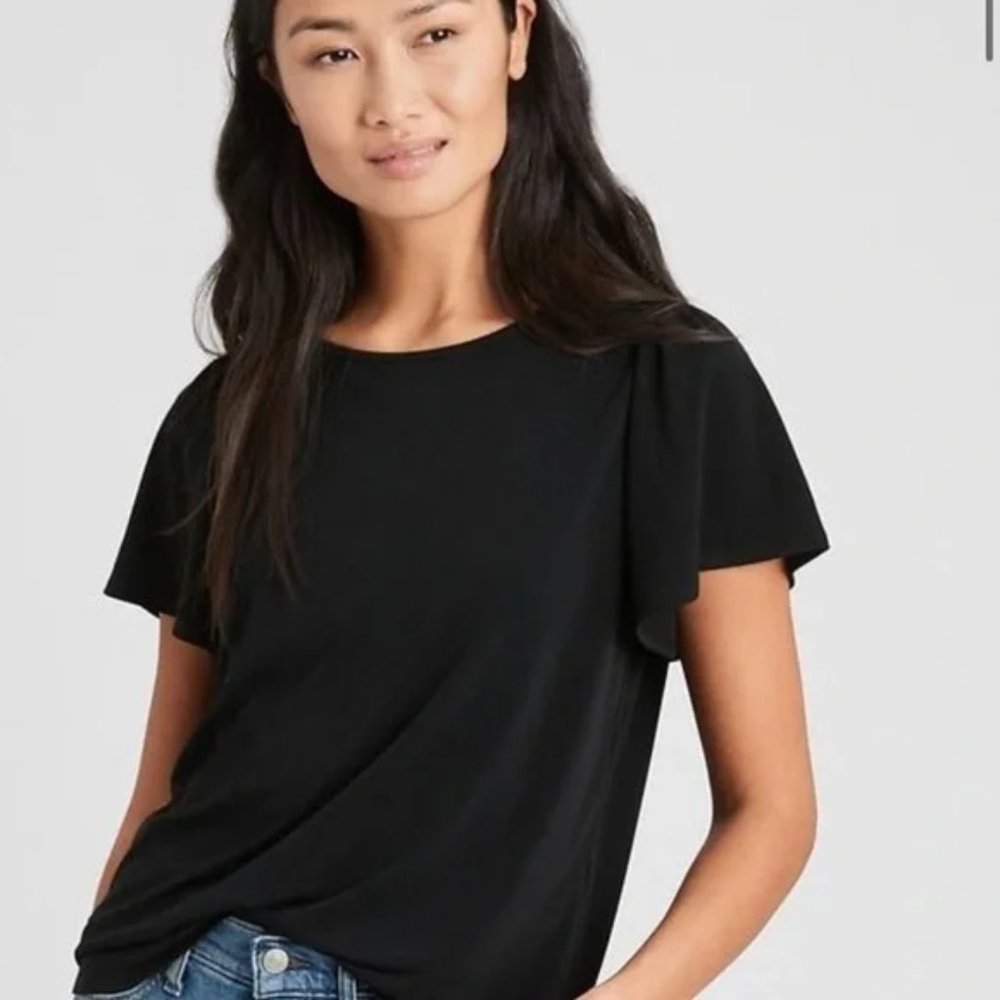 Banana Republic Crepe Flutter-Sleeve Top Black Size S